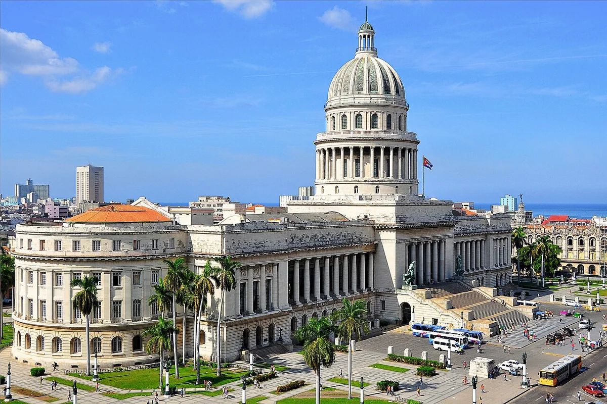 National Capitol of Cuba · Küba