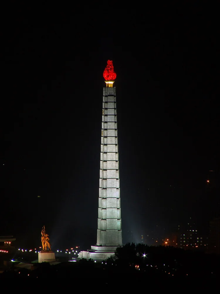 Juche Kulesi · Kuzey Kore