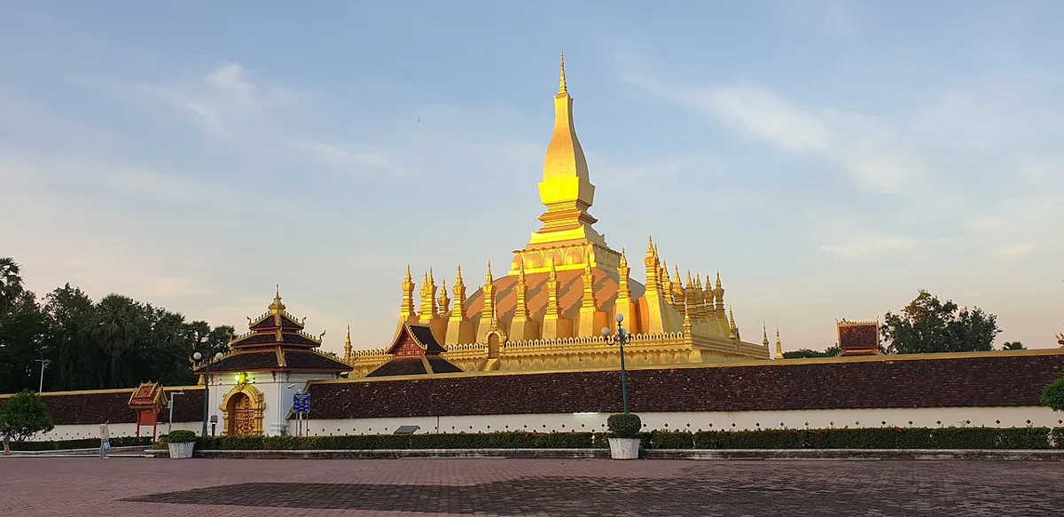 Pha That Luang · Lao Demokratik Halk Cumhuriyeti