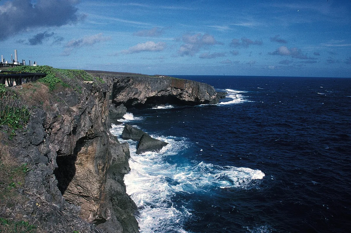 Banzai Cliff · Kuzey Mariana Adaları