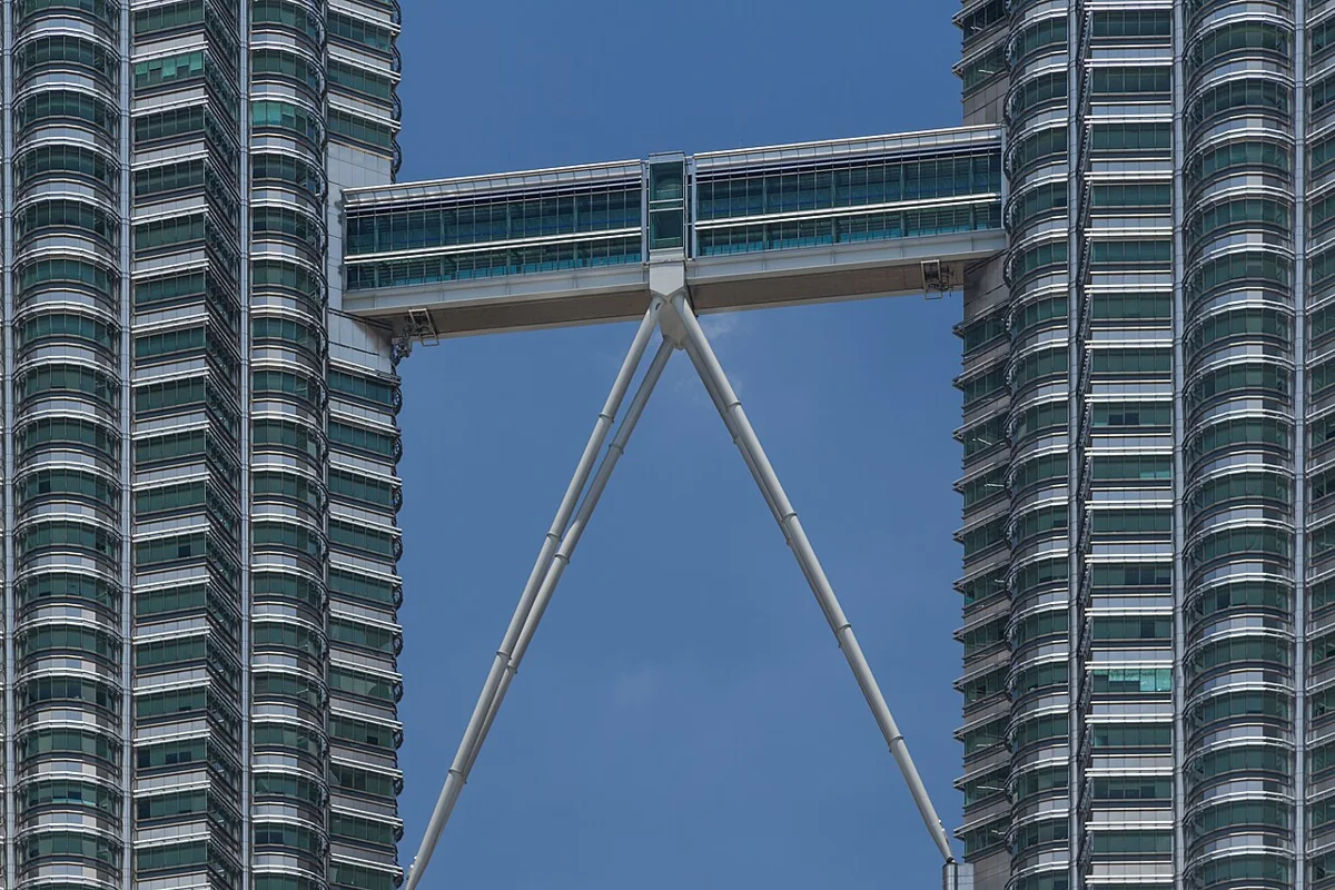 Petronas İkiz Kuleleri · Malezya