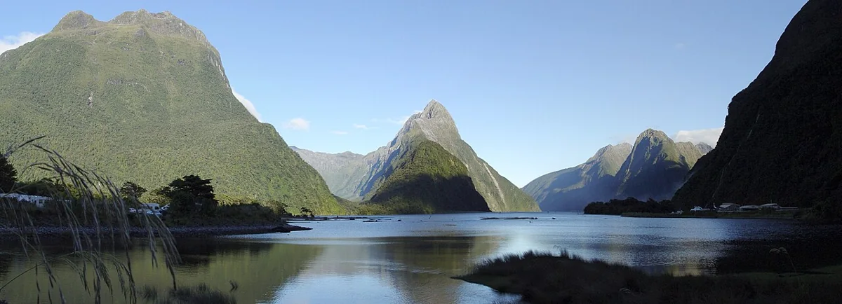 Milford Sound · Yeni Zelanda