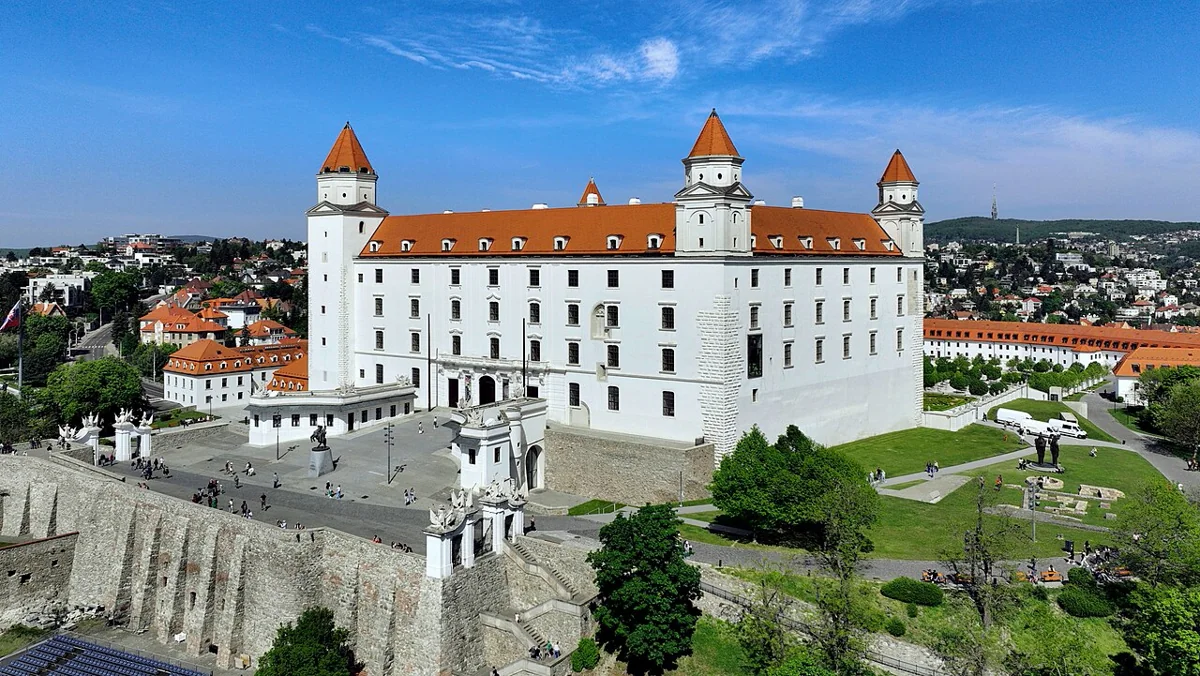 Bratislava Kalesi · Slovak Cumhuriyeti